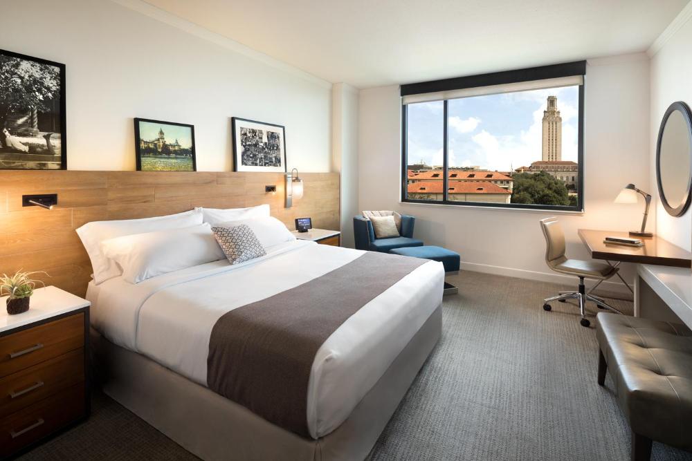 King Room with Tower View interior